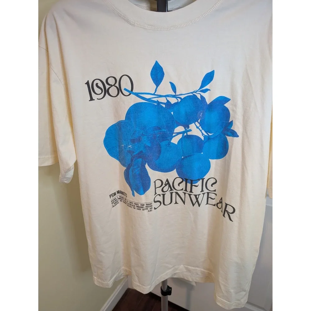 PacSun Graphic T-Shirt Cream‎ 1980 Pacific Sunwear Fruit Lemons - Size L